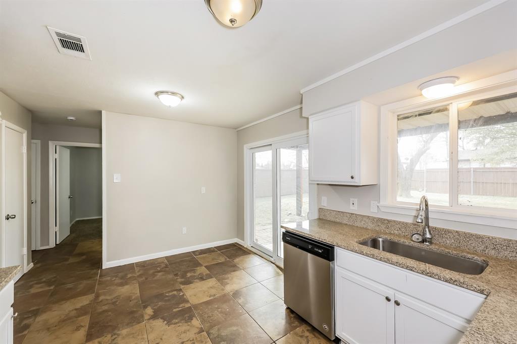 825 Darnel Drive Property Photo 10