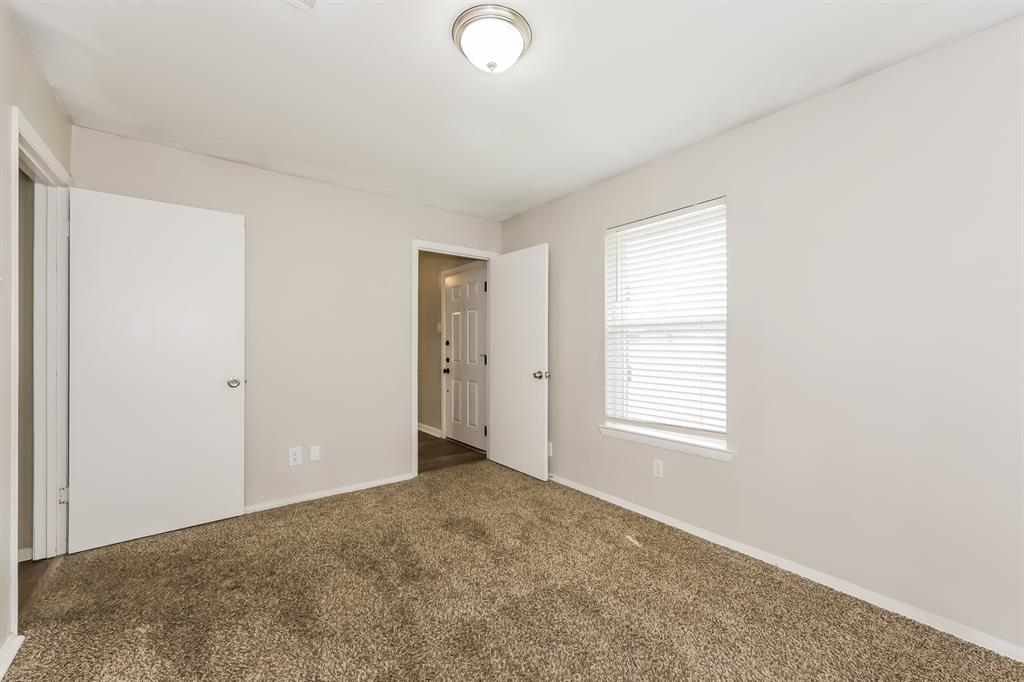 825 Darnel Drive Property Photo 17