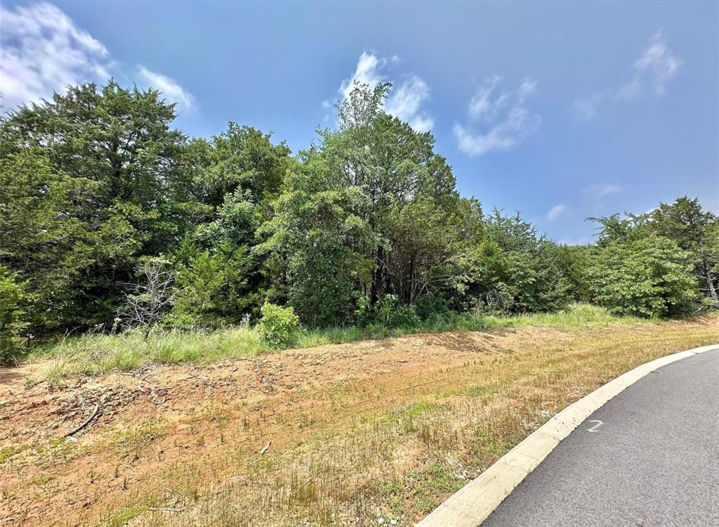 137 Whispering Pine Drive Property Photo 4