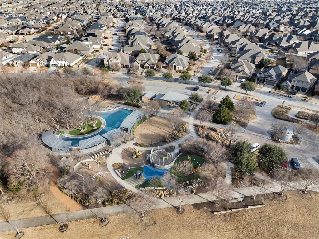 401 Sunnyridge Lane Property Photo 36