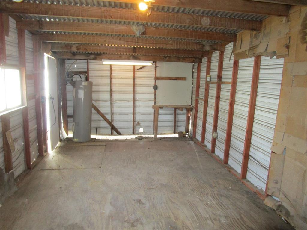 905 Wallis Avenue Property Photo 11
