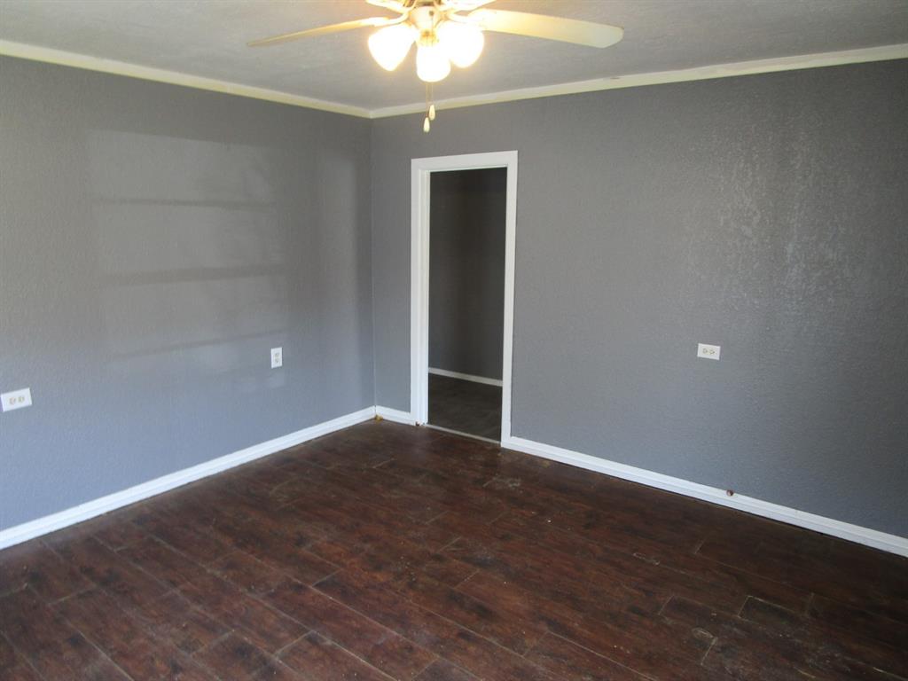 905 Wallis Avenue Property Photo 14