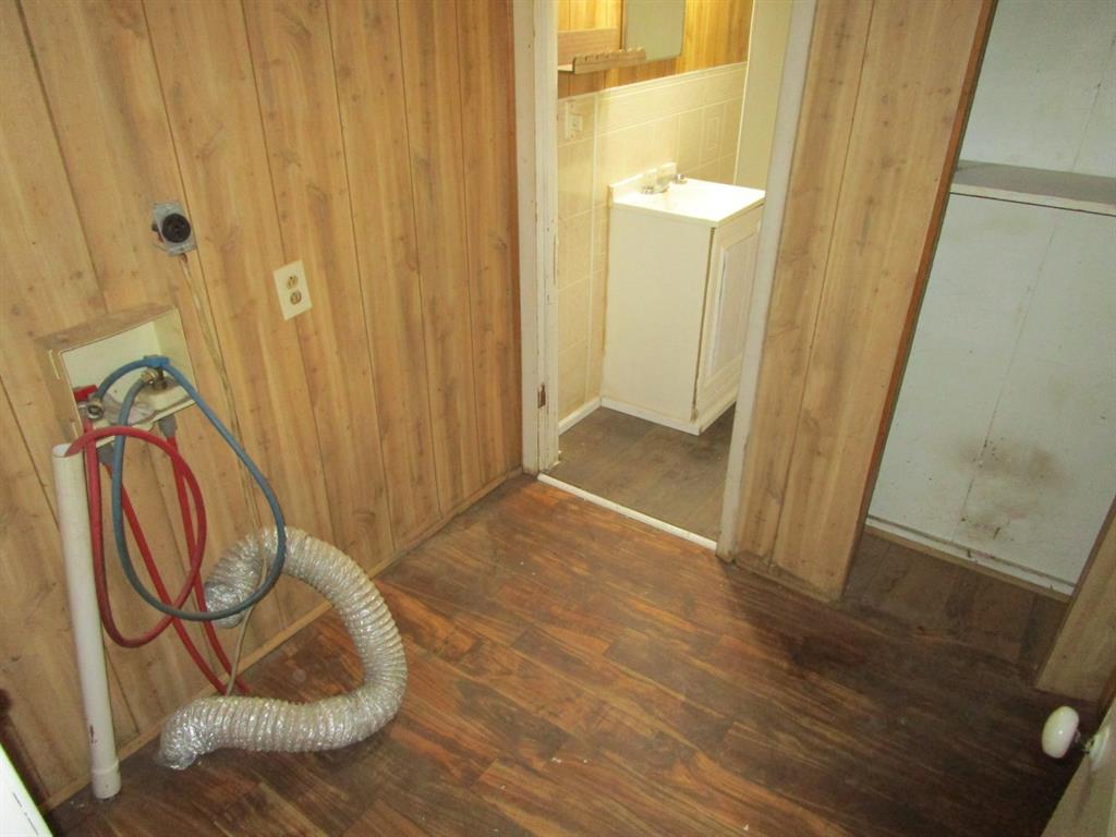 905 Wallis Avenue Property Photo 20