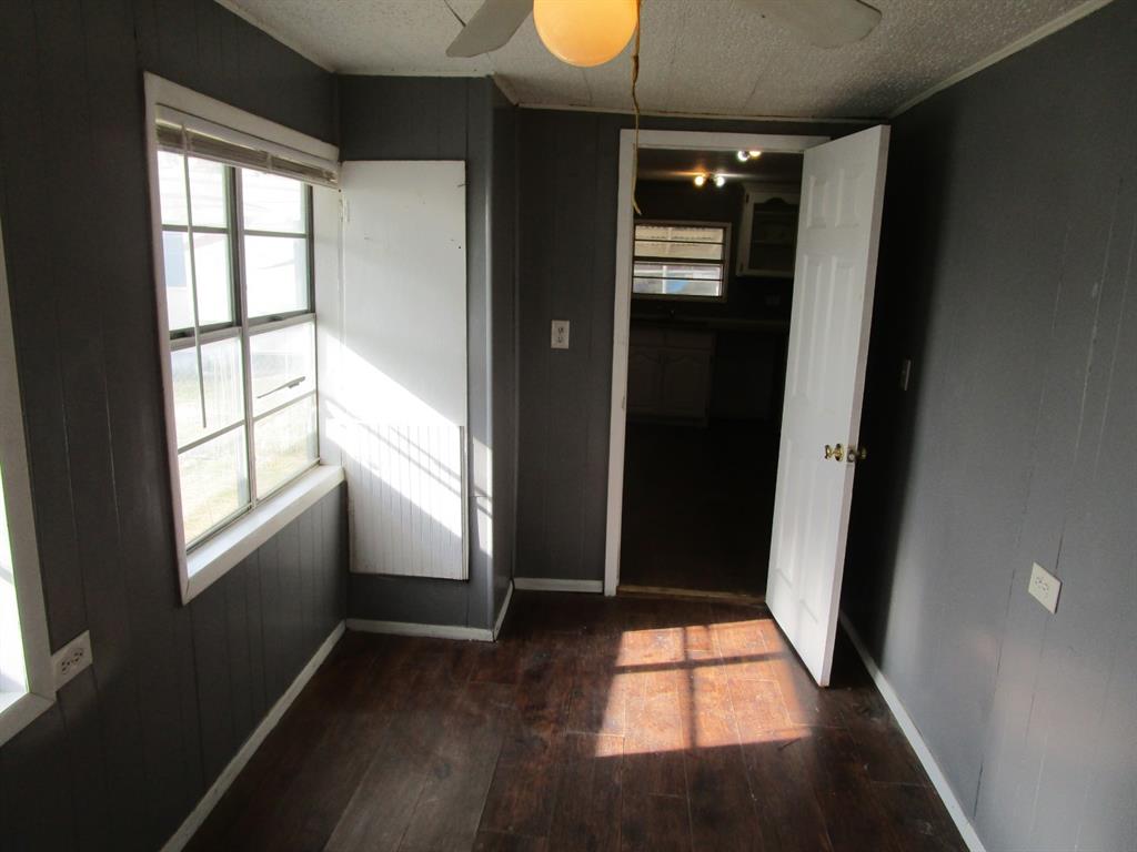 905 Wallis Avenue Property Photo 26