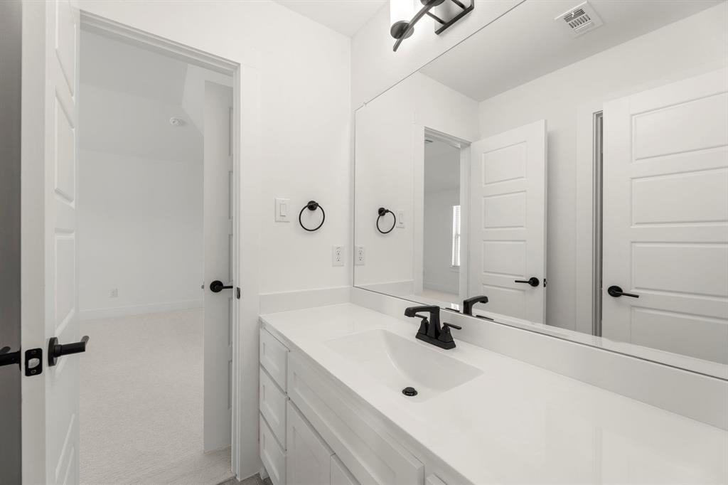15204 Chipping Trail Property Photo 25