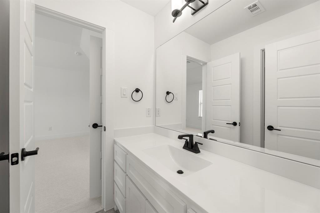 15204 Chipping Trail Property Photo 25