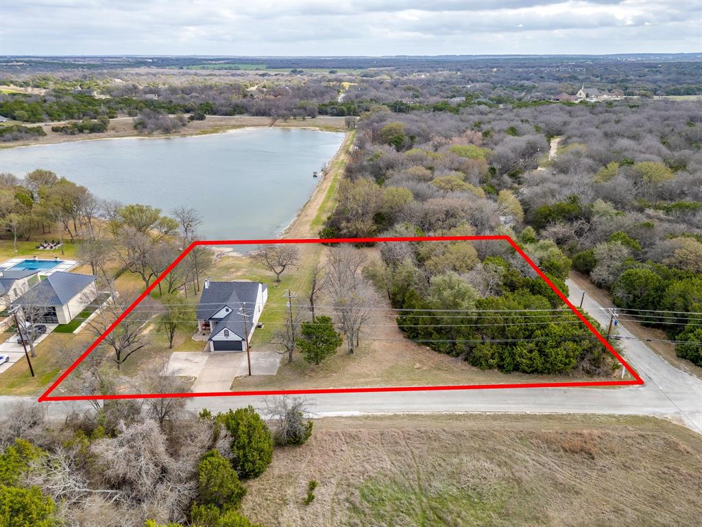 1451 Lakeside Trail Property Photo 1
