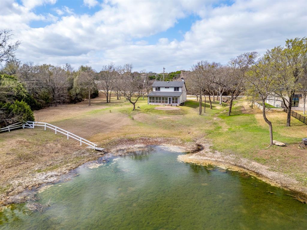 1451 Lakeside Trail Property Photo 7