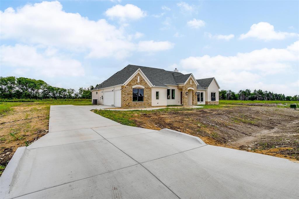 125 Aiden Drive Property Photo 2