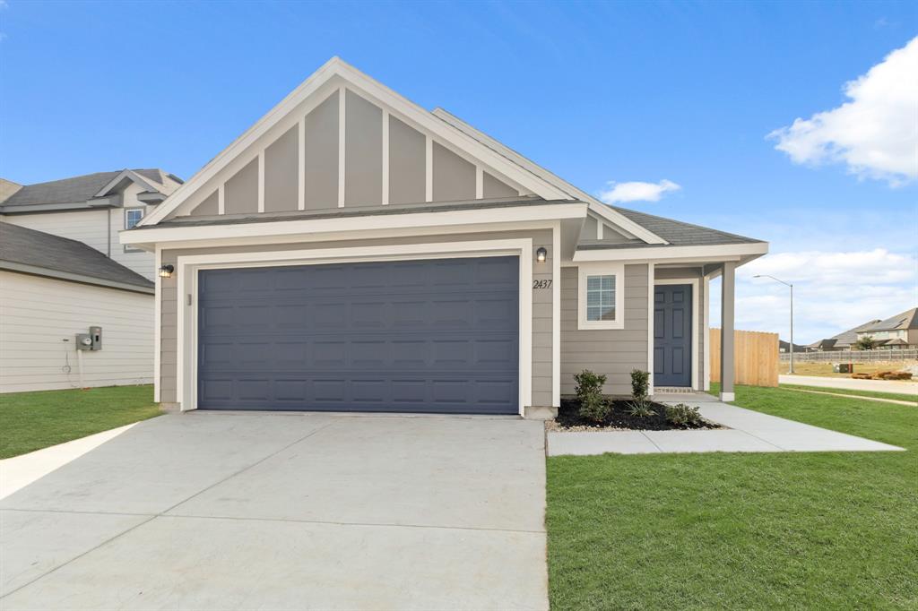 2437 Texas Ash Way Property Photo 1