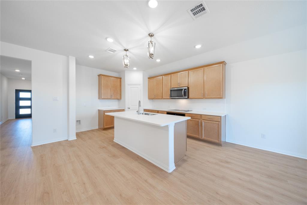 2509 Freeman Street Property Photo 4