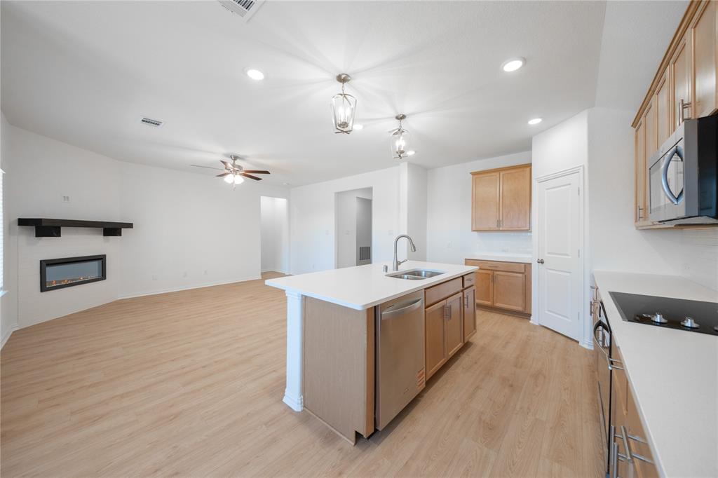 2509 Freeman Street Property Photo 5