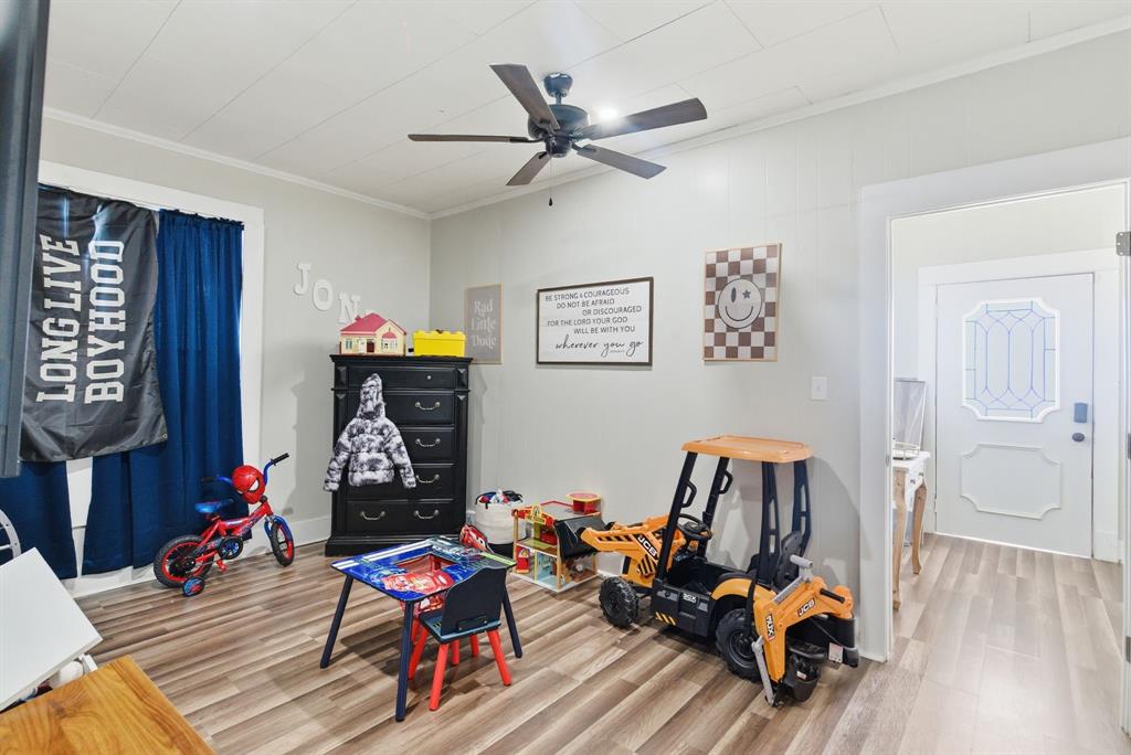 1317 4th Street Property Photo 11