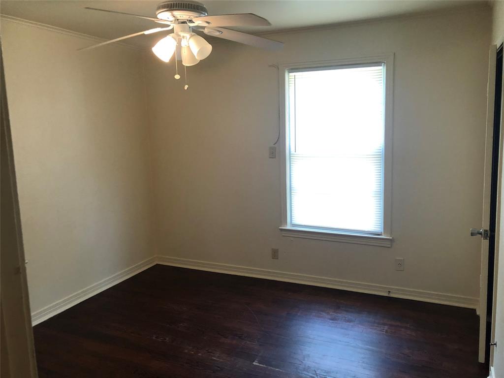 2579 Broadway Drive Property Photo 5