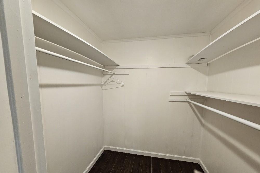 207 Pine Street Property Photo 8