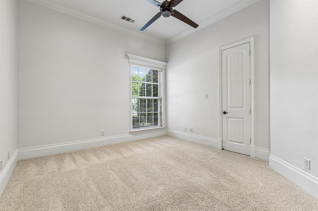 1800 Beam Drive Property Photo 23