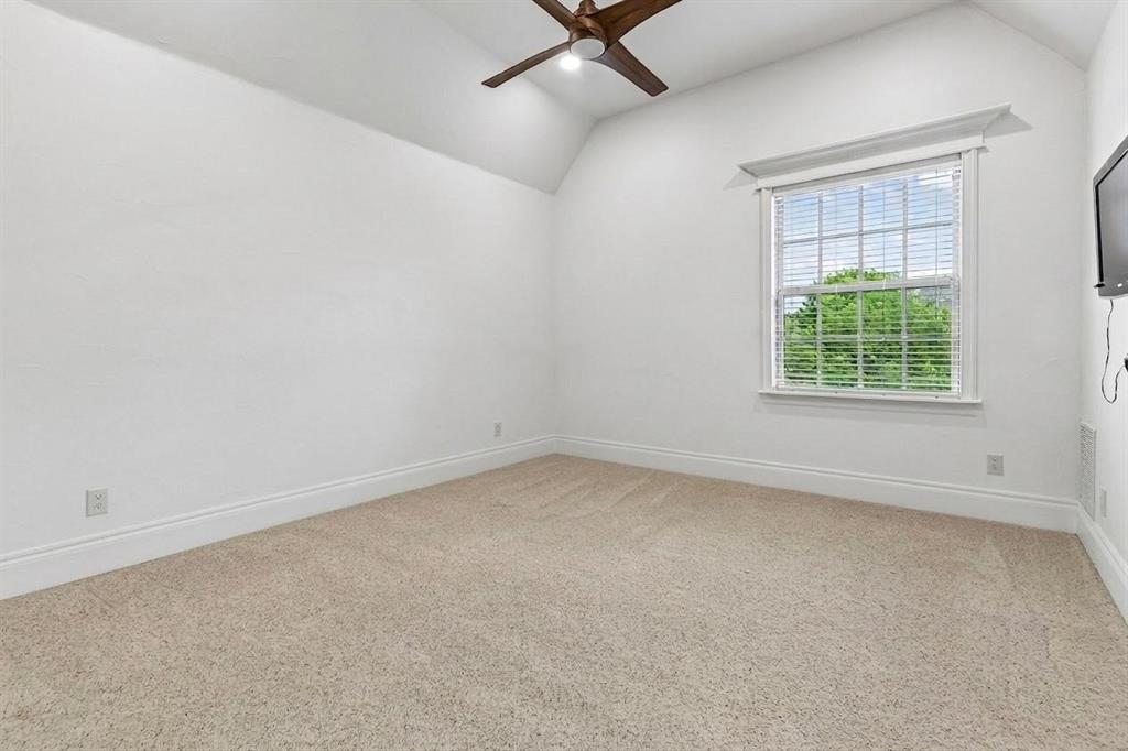 1800 Beam Drive Property Photo 25