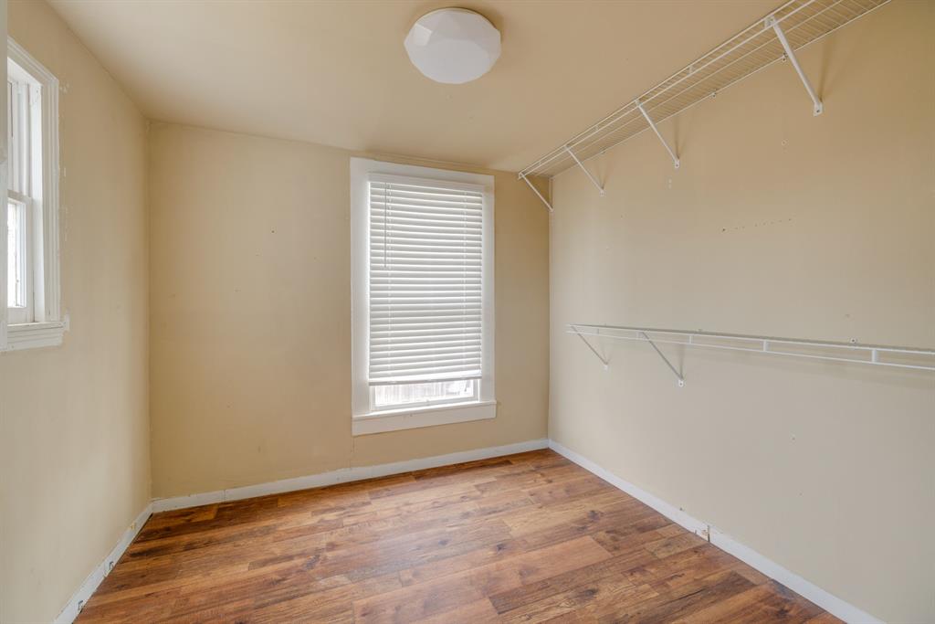 720 W Pecan Street Property Photo 24