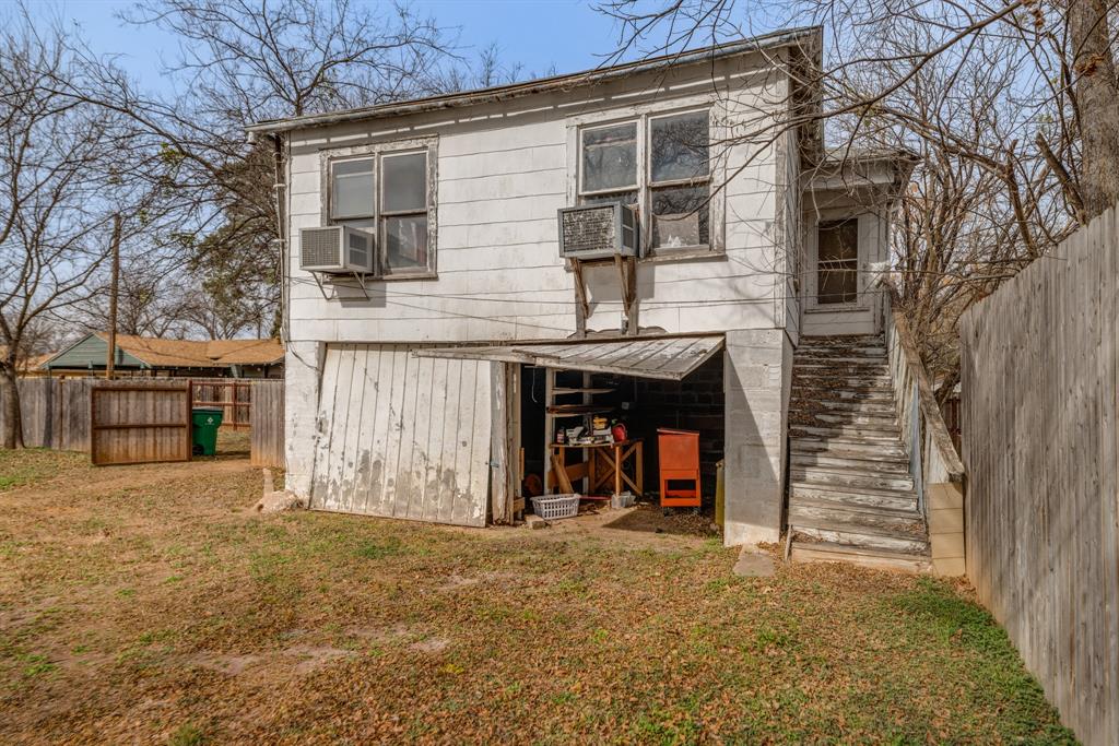 720 W Pecan Street Property Photo 36