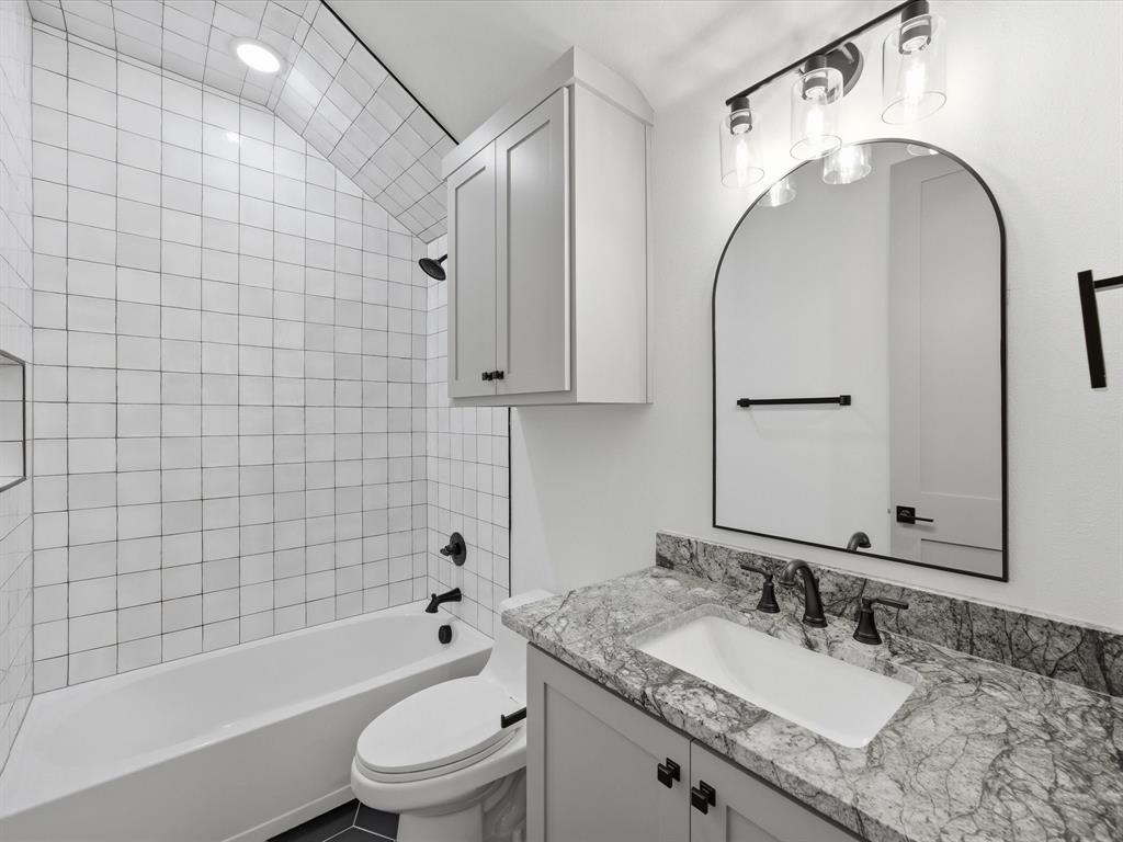 313 Dylan Way Property Photo 31