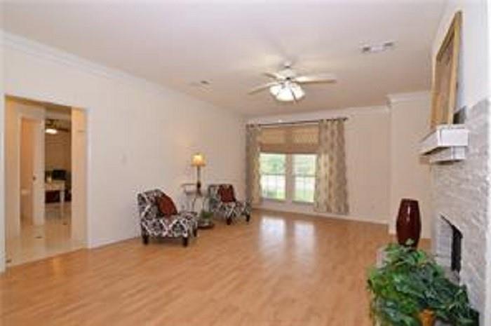 5828 Mossbrook Trail Property Photo 8