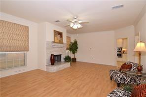 5828 Mossbrook Trail Property Photo 9