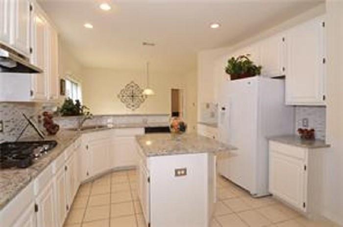 5828 Mossbrook Trail Property Photo 13