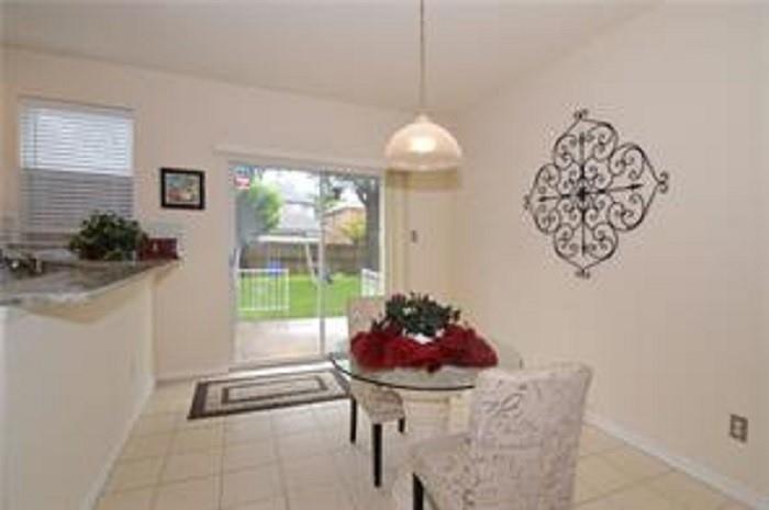 5828 Mossbrook Trail Property Photo 14