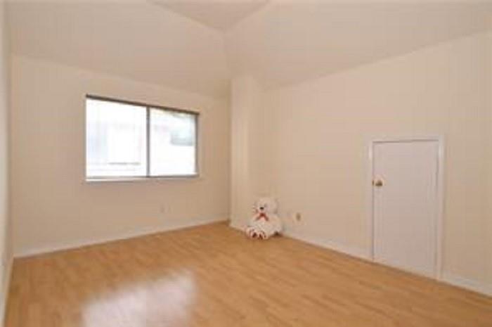 5828 Mossbrook Trail Property Photo 21