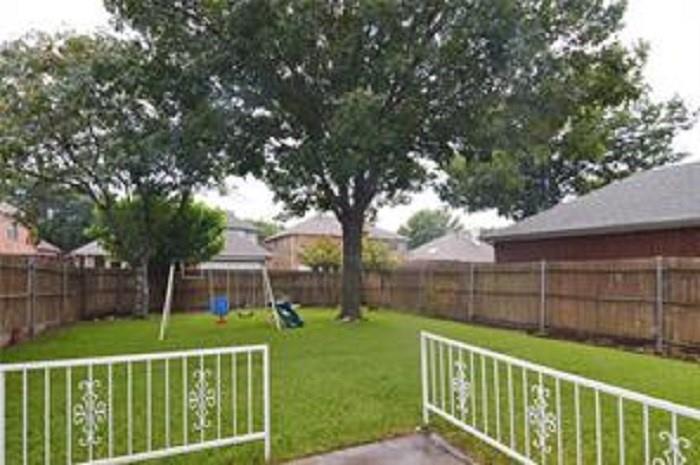 5828 Mossbrook Trail Property Photo 23
