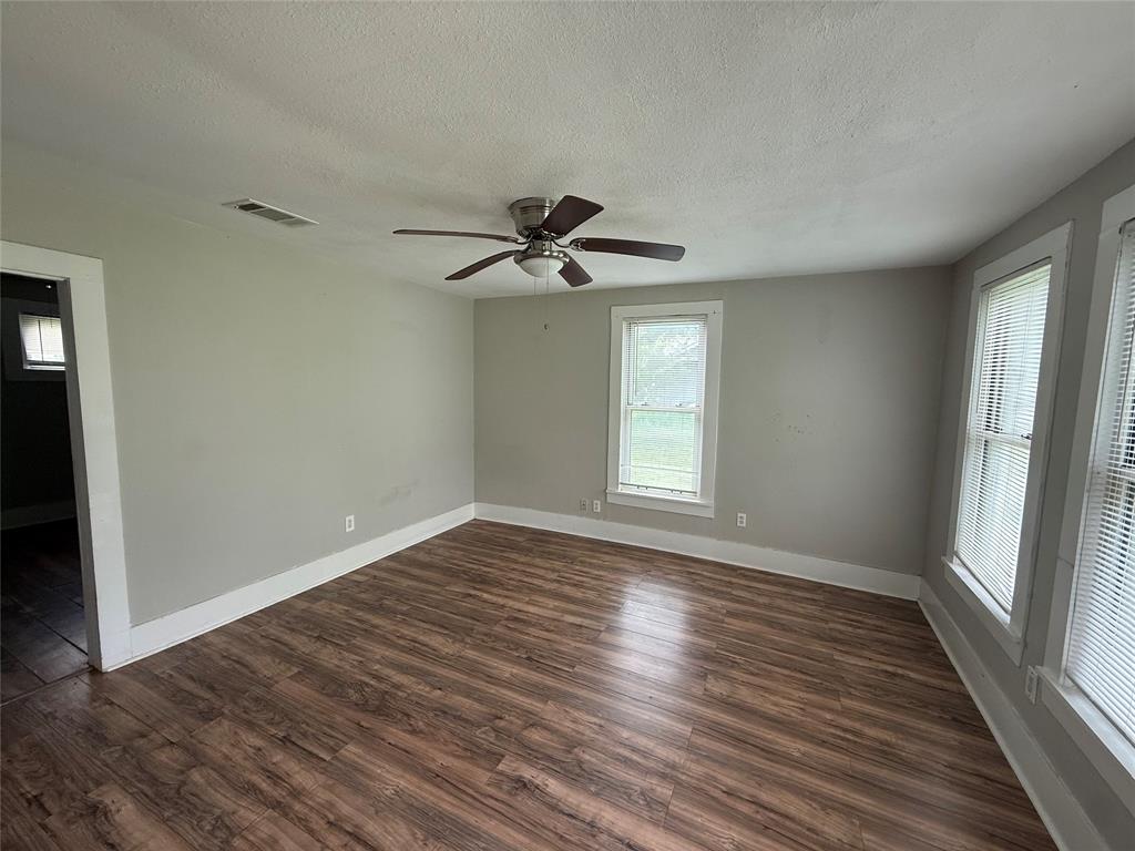 1013 Tejas Lane Property Photo 8