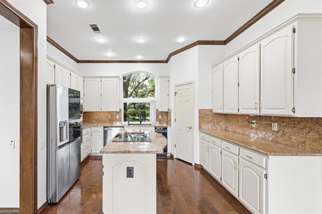 1003 N Wiltshire Drive Property Photo 10