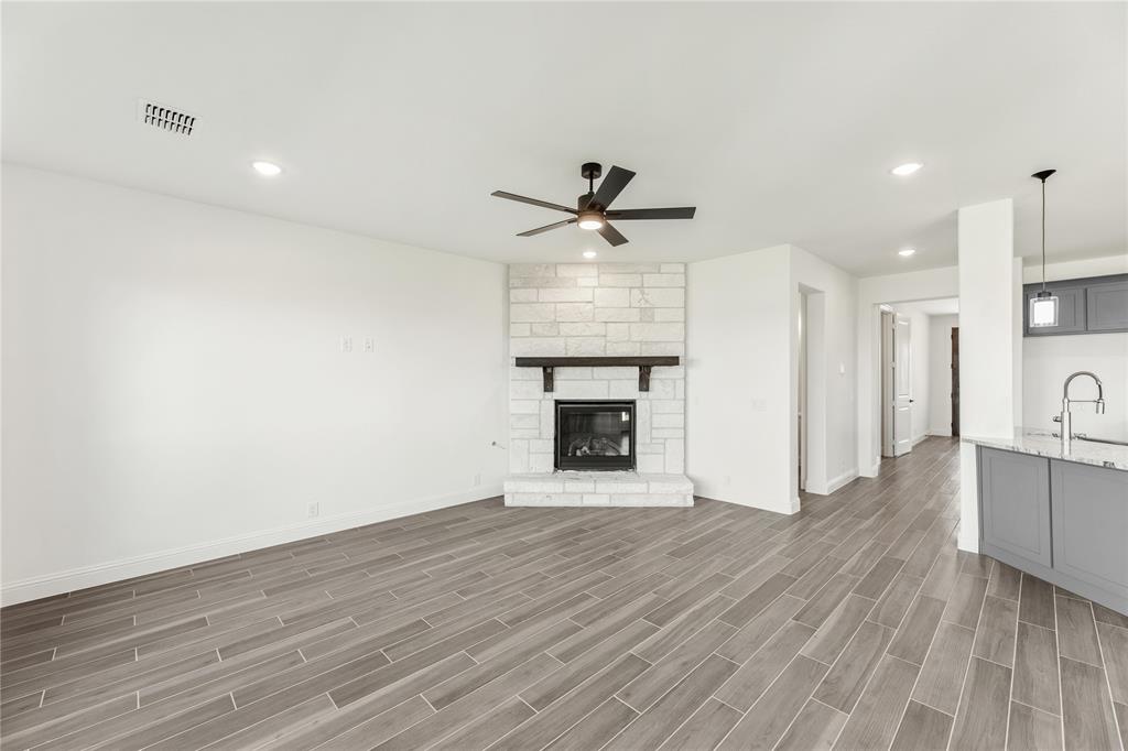 415 Birkdale Lane Property Photo 18