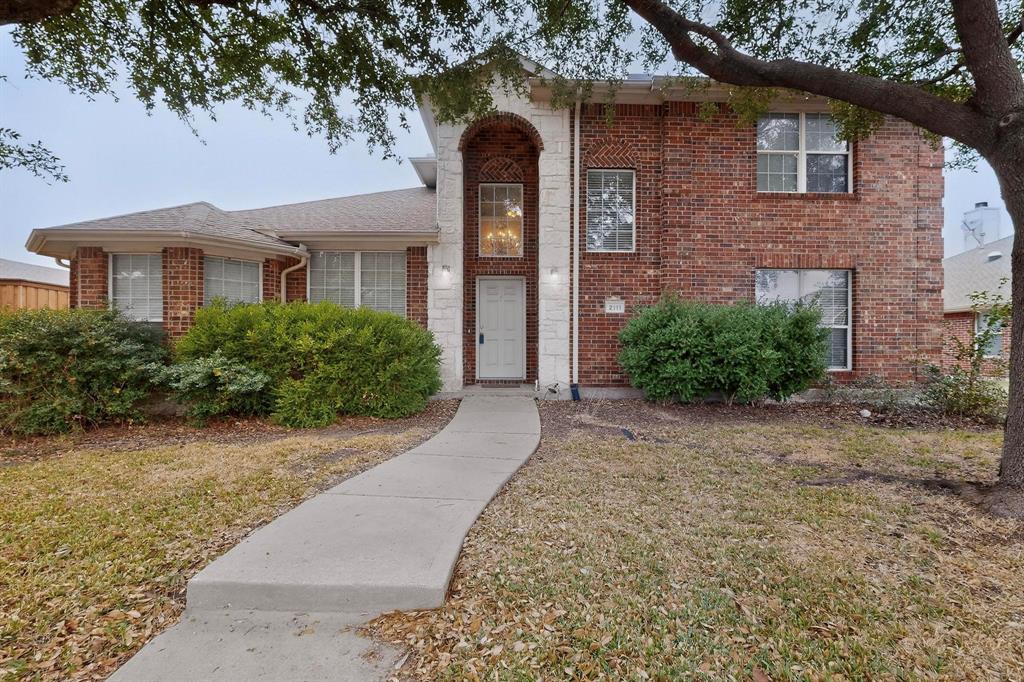 2111 Danbury Drive Property Photo 1