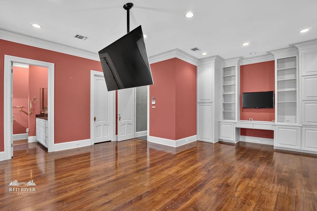 6421 Birnamwood Road Property Photo 18