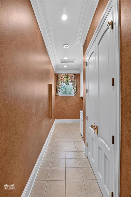 6421 Birnamwood Road Property Photo 29