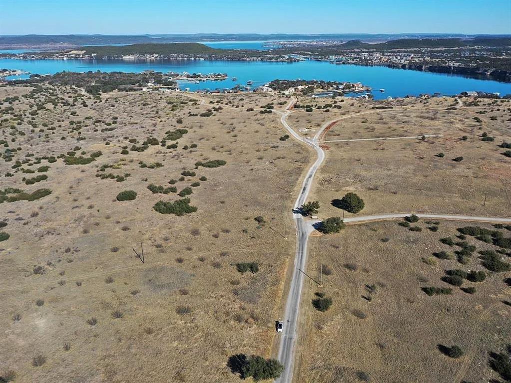 1036 Lake Shore Loop Property Photo 20