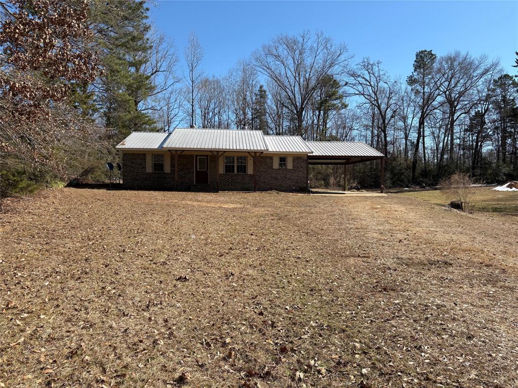 768 Highway 507 Property Photo 2