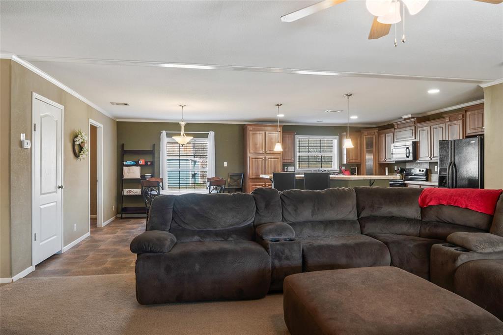 89 Park Lane Property Photo 12