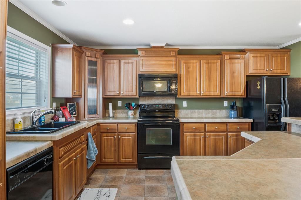89 Park Lane Property Photo 16
