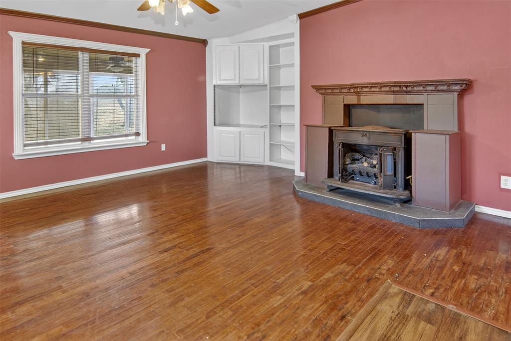 135 Lakeview Drive Property Photo 7