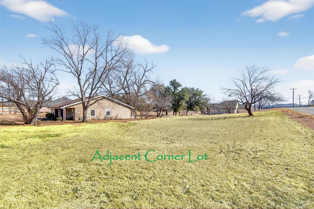 135 Lakeview Drive Property Photo 22