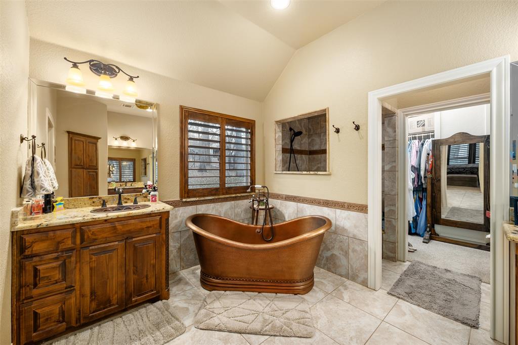 7401 Hilltop Drive Property Photo 15