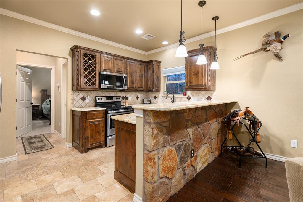 7401 Hilltop Drive Property Photo 33