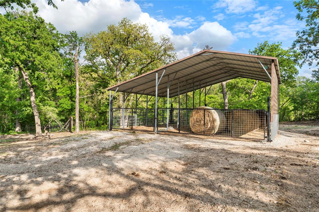 7401 Hilltop Drive Property Photo 37