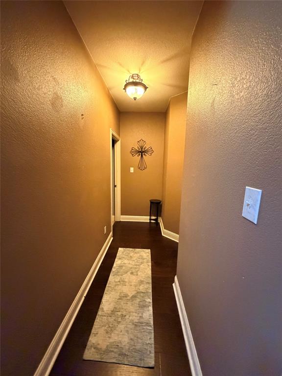2703 Waterway Drive Property Photo 7