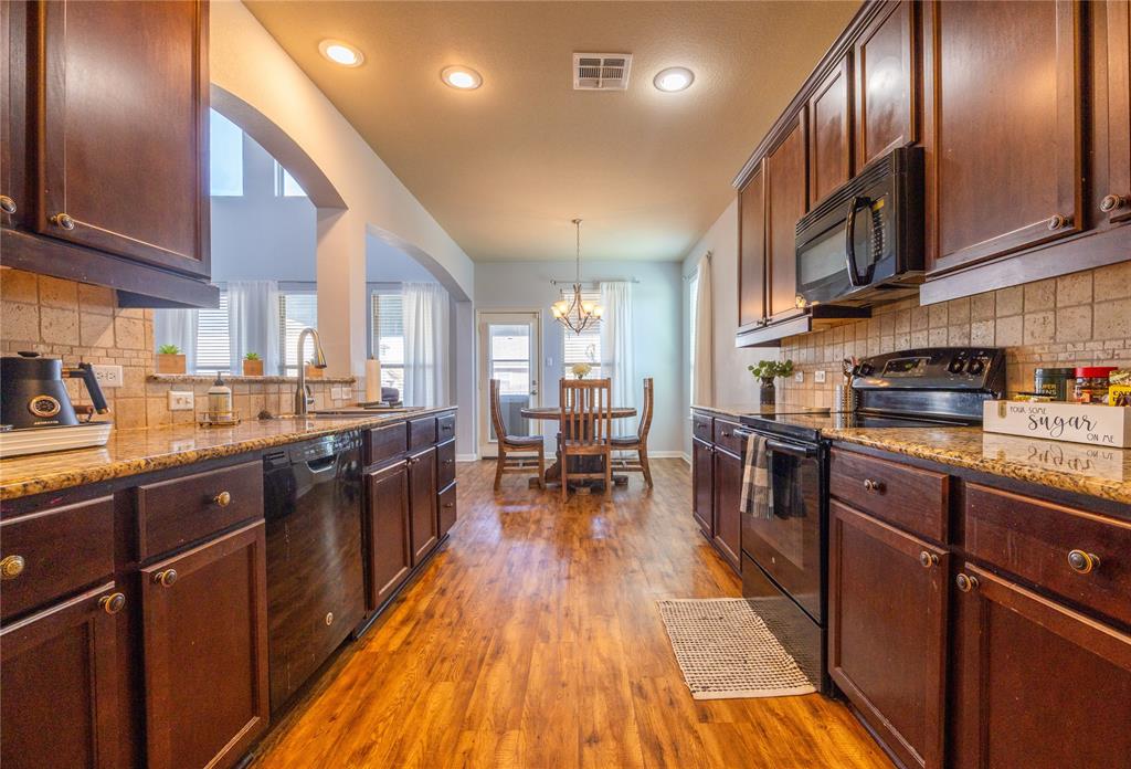 10864 Aurora Property Photo 22