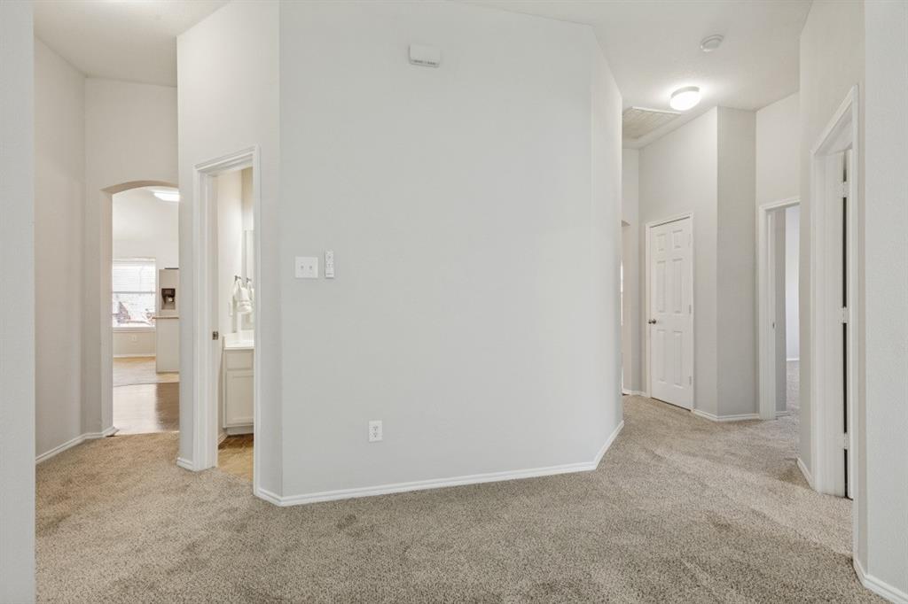 9217 Oldwest Trail Property Photo 16