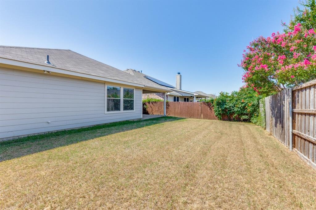 9217 Oldwest Trail Property Photo 24