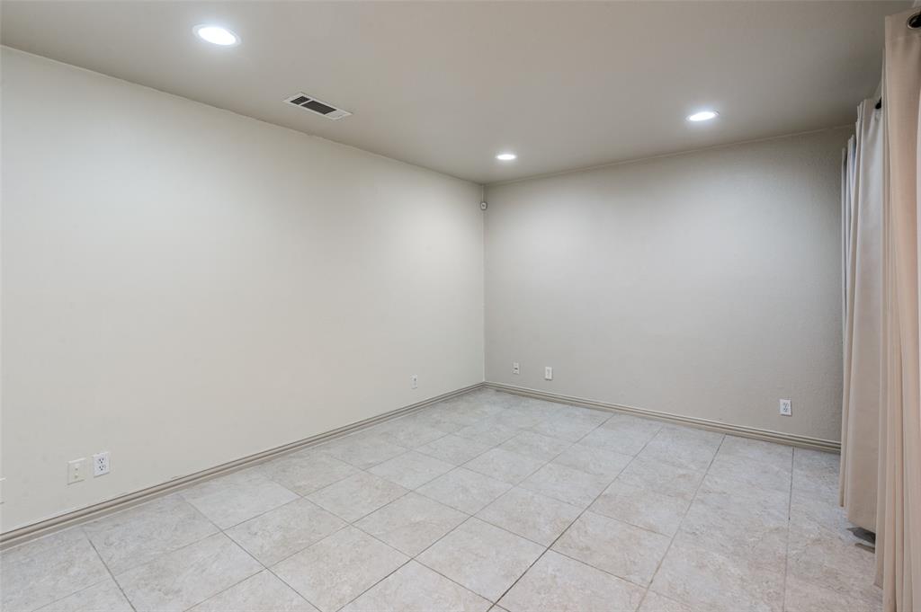 18240 Midway Road 1704 Property Photo 14